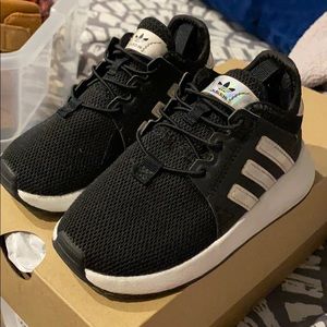 Toddler Black/ holographic adidas